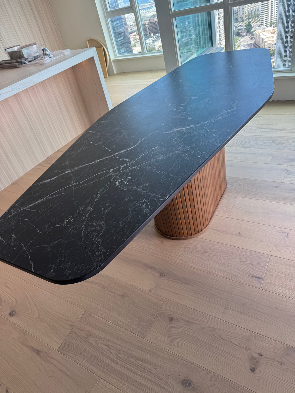 Black Quarts Dining Table